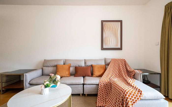 Tyms Modern 2 Bedroom Suite Xujiahui Center