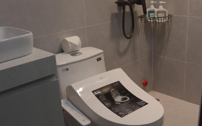 HNT Dao Luyen/Ba Dinh/Netflix TV/Bep/WC Khép Kín