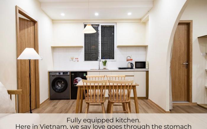 Fully Equipped 2BR/2BA Apt Old Quarter & Hoan Kiem