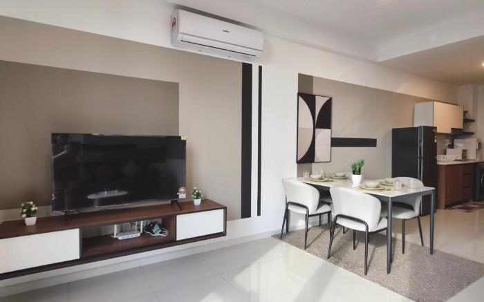 Eshue Designer Suite@Majestic Residence