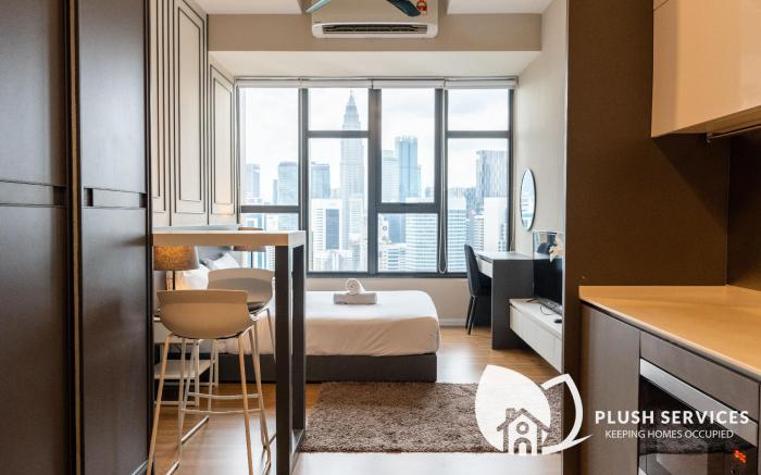 CeylonZ Suites by Plush