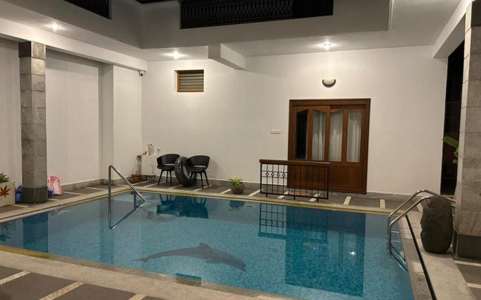 The Meruka House (Amber) | Pool & WFH Friendly