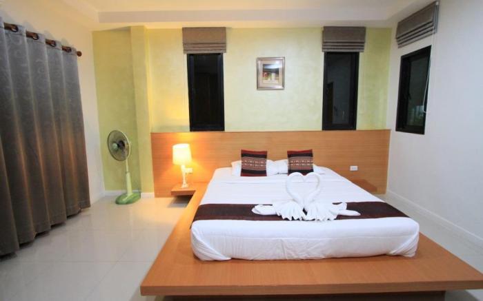 Phakawan Hotel