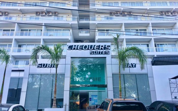 Chequers Suites