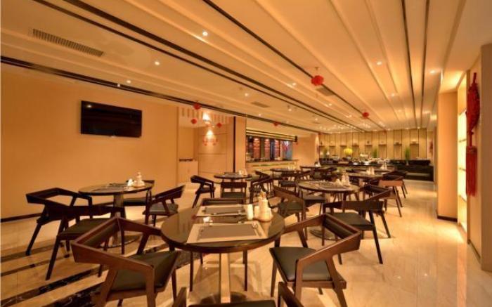 Echeng Hotel Liuzhou Central Plaza Pedestrian Street