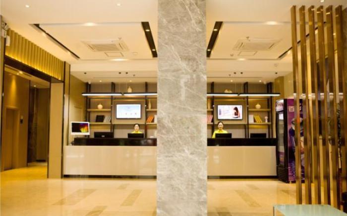 City Comfort Inn Xianning Chongyang Taoxi Avenue