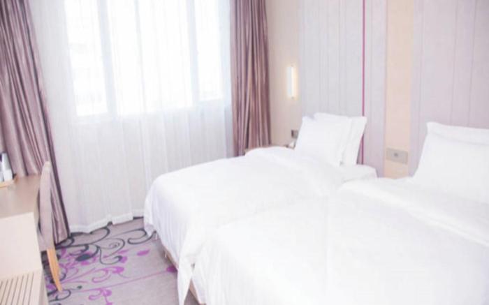 Lavande Hotel Nanchang Ai Xi Hu Subway East Station Branch