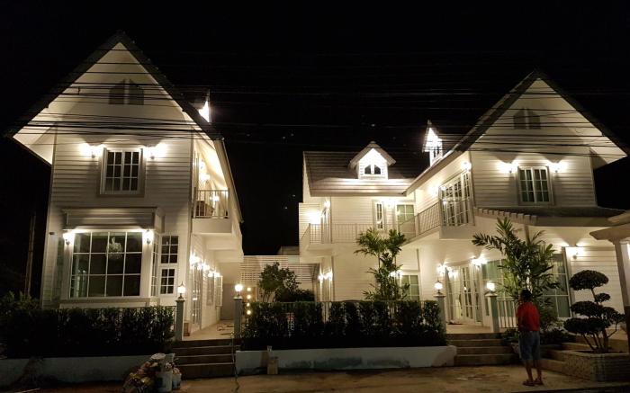 Vanida Antique Home