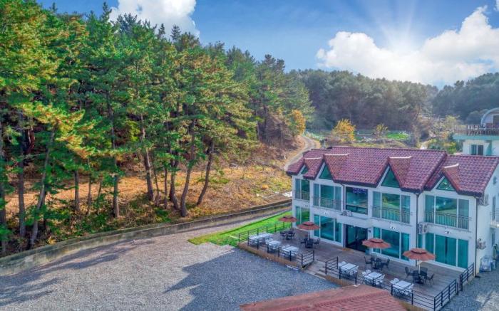 Samcheok Emma O Pension