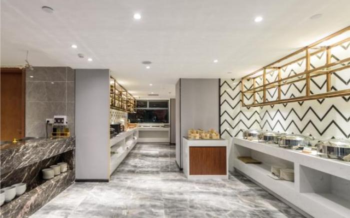 Borrman Hotel Guigang Pingnan  Donghu