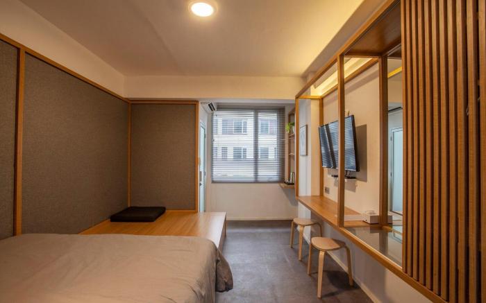 Grand Suite REQhome Apartment