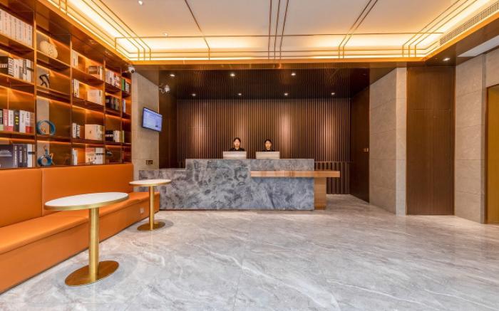 Poltton International Service Apartment