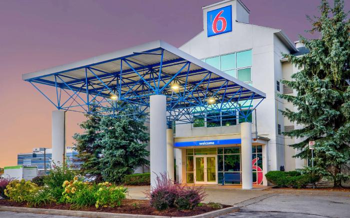 Motel 6 Burlington, ON - Toronto West - Oakville
