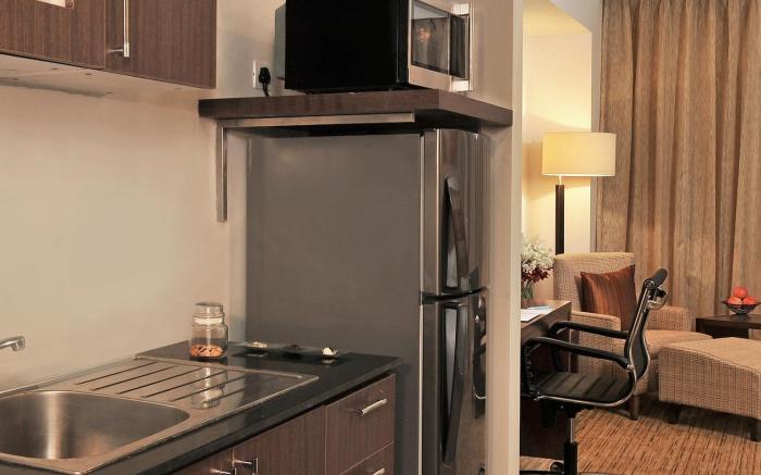 Four Points by Sheraton Hotel & Serviced Apartments, Pune