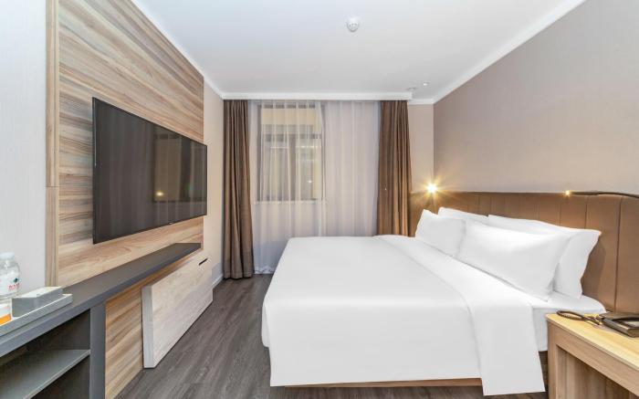 Hanting Hotel Shanghai Huaihai Zhong Road Metro Station