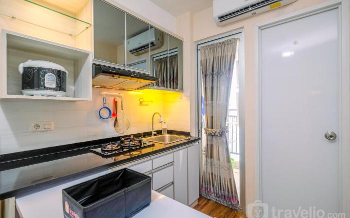 Beautiful 2BR Bassura City Apartment By Travelio