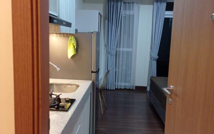 Cozy & Strategic Apartemen puri Orchard