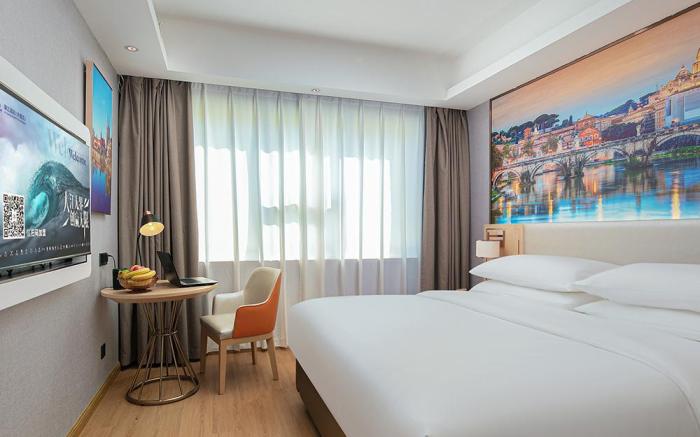 Vienna Hotel Lianyuan Renmin Middle Road Statium