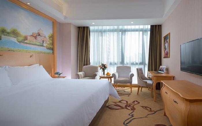 Vienna Hotel Guangdong Shanwei Luhe