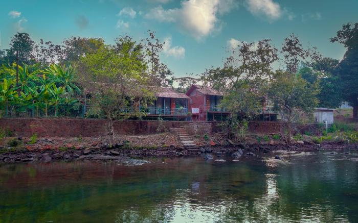 Saveda Farm & Cottages