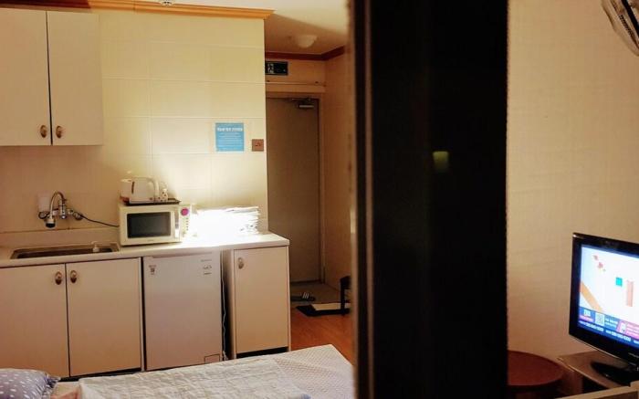 Ha-Wahyeon Suite 201 - Seaview Balcony!