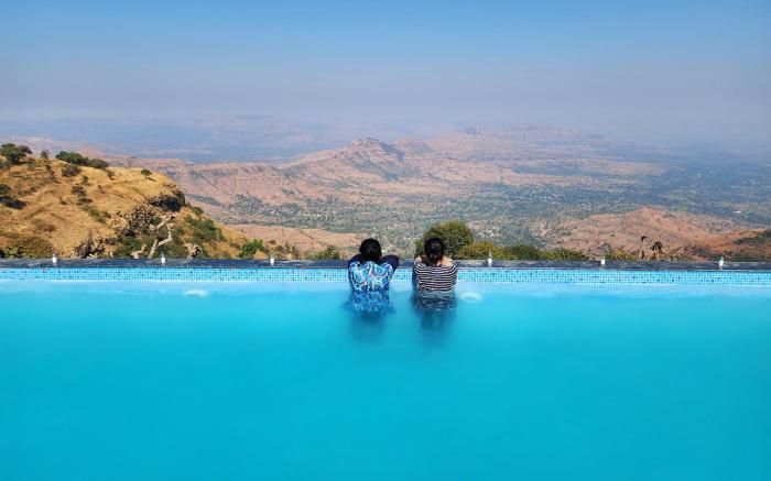 Hilltop Resort and Glamping