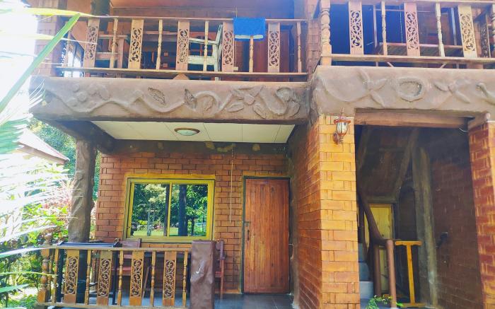 Nung House