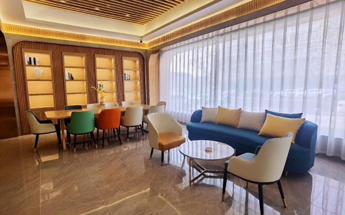 Starway Hotel Hejin Xingeng Street