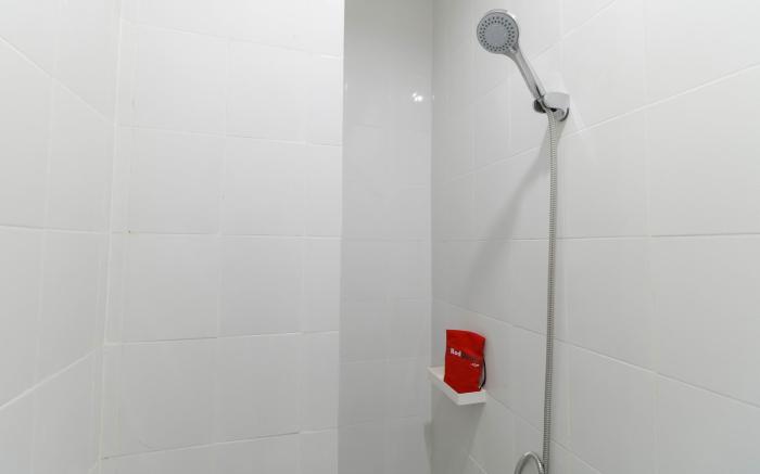 RedDoorz Plus @ Kapuk Business Park