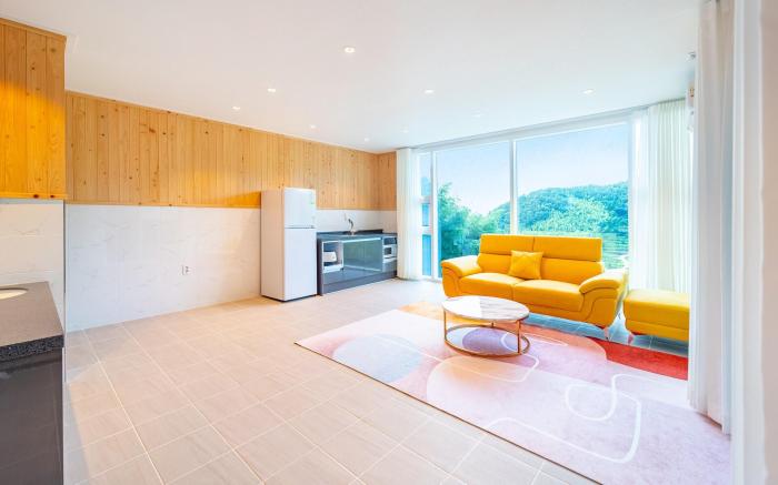 Geoje hillstory poolvilla