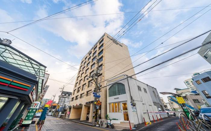 Gwangju HOUND Hotel (formerly Gwangju Washington Hotel)