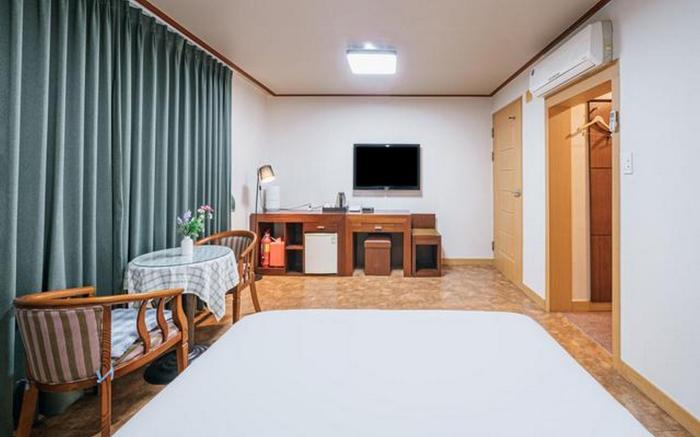 Jeju Golf Hotel