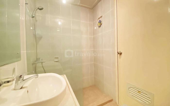 Relaxing 1BR Newton Residence Bandung By Travelio