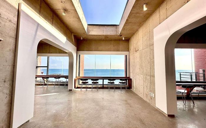 Pohang Case Poolvilla