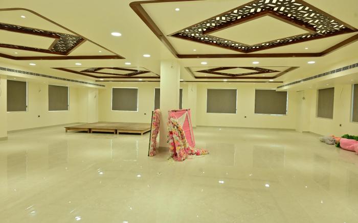 RUDRA INN