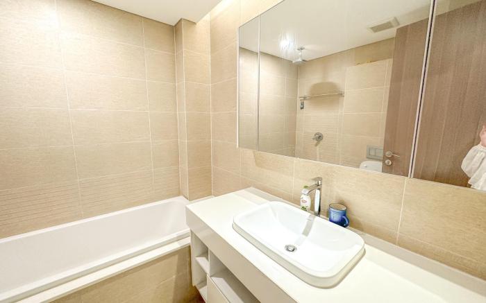 TwoBedroom Vinhomes Metropolis Superior