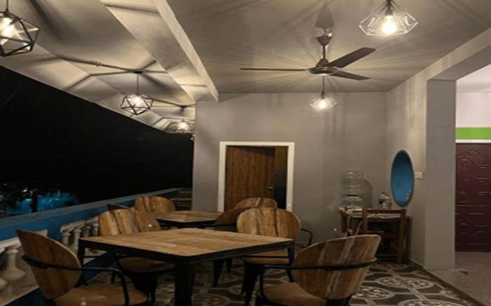 Unearth Hostel (Pondicherry)