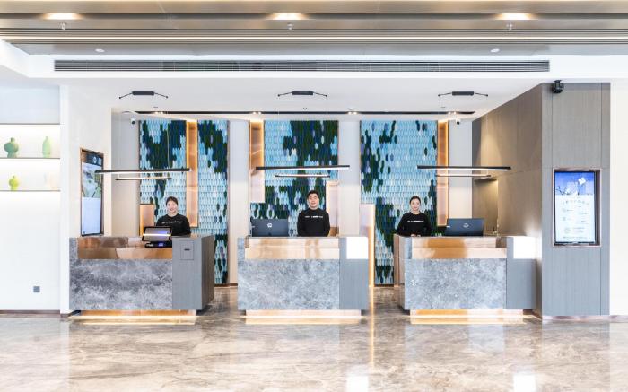 Atour Hotel Suqian Xihu Road Golden Eagle Plaza