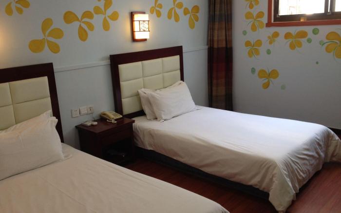Suzhou Liuxiang Hostel Guanqian Street