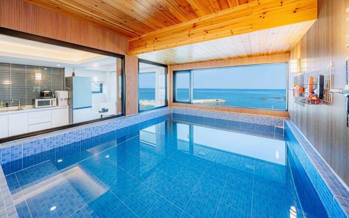 M Stay Pool Villa