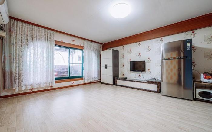 wave guest house