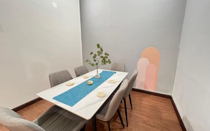 Cozy 10Pax 3BR Near TCempedak Beach, Netflix