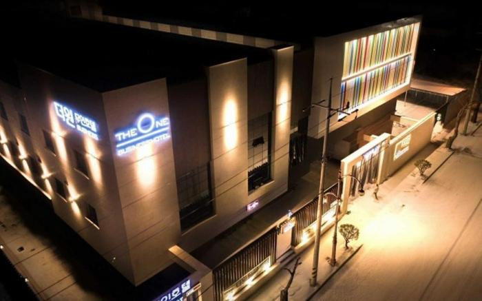 Hwasun The One Business Hotel