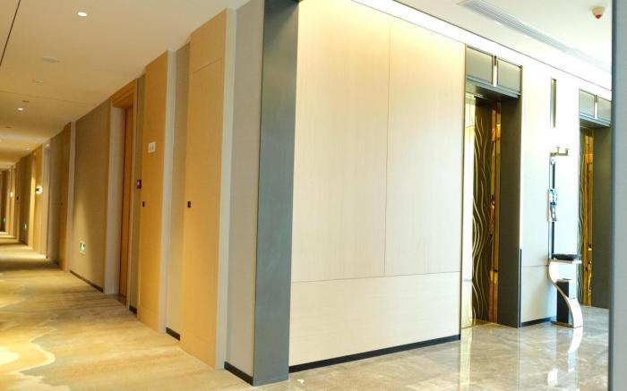 Echeng Hotel Hezhou Fuchuan Chengdong Cultural Plaza