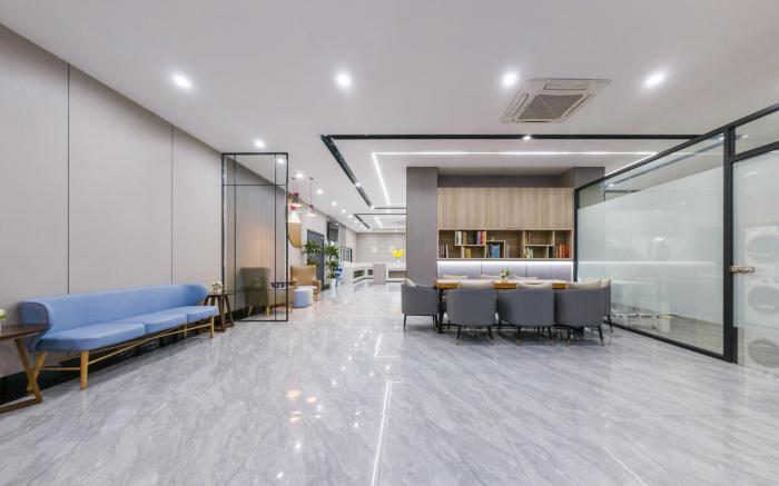 Home Inn Neo Shanghai Hongqiao National Exhibition Center Qibao Ancient Town Metro Station