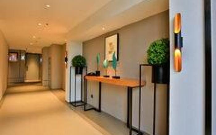 Home Inn Neo Shanghai Fengxian Jinhui Town Commercial Plaza