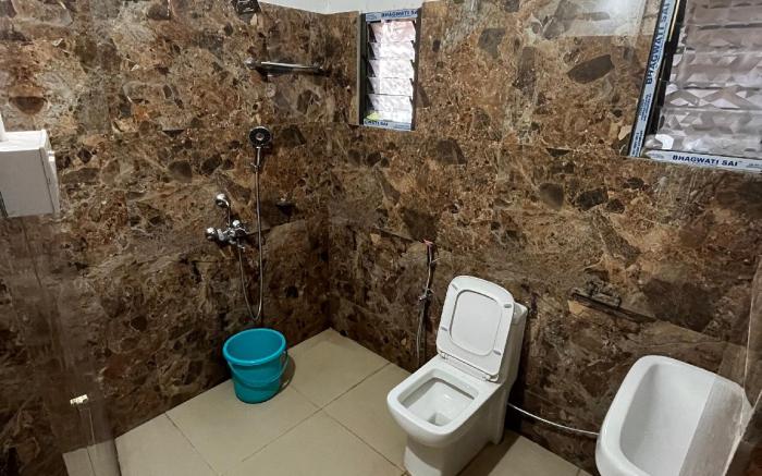 Hill View Room with AC & Private External Bath