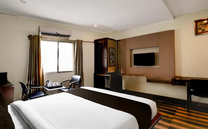 Super Townhouse Kothapet Formerly Surabhi Elite