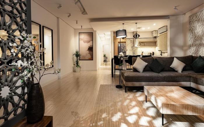 Apartment refined and luxurious in Almughrizat