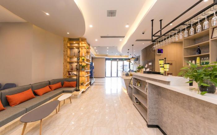 Ibis Styles Hotel Suzhou Yangcheng Lake Middle Road Metro Station
